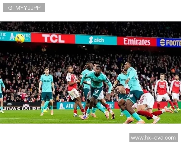 英超激战：里昂狂胜曼联6-2红牌事件引发全场热议与数据分析