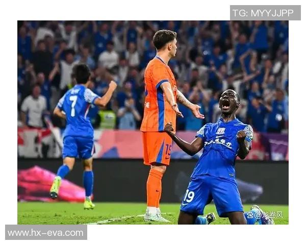 中超精彩对决那不勒斯与巴萨激战成平局引发全场热烈反响