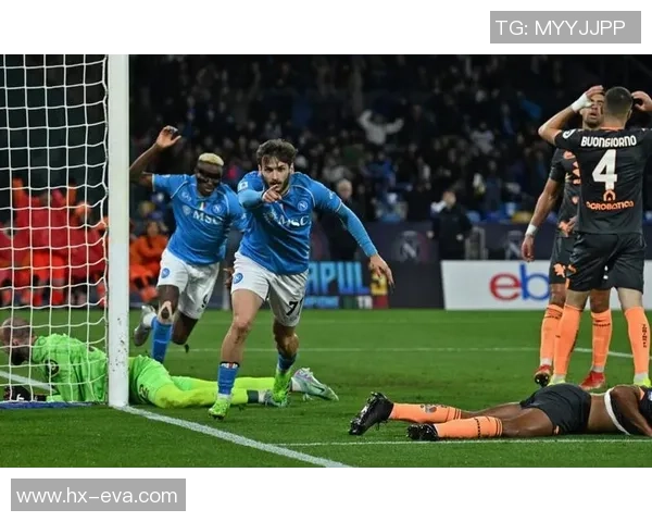 英超大战：巴萨狂胜那不勒斯五球大捷引发全场热议与赛后分析